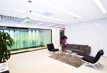 Encore Lobby 3